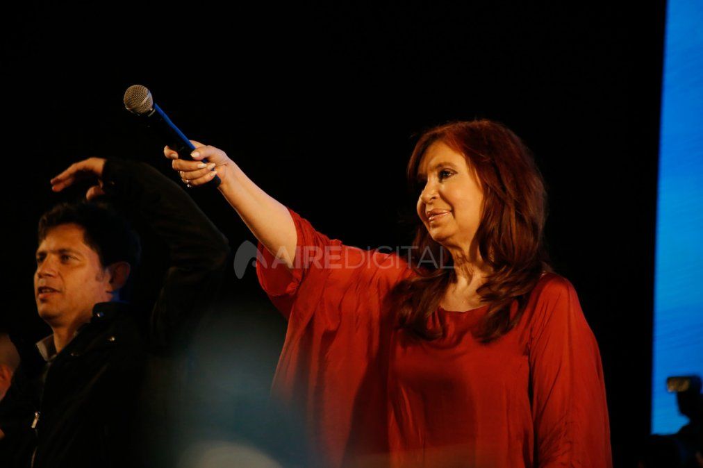 Así se vivió el triunfo electoral en el búnker del Frente de Todos en Buenos Aires