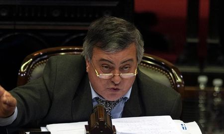 Carlos Selva durante una sesión en Diputados. /Rolando Andrade Stracuzzi/Clarín/ Carlos Selva durante una sesión en Diputados. /Rolando Andrade Stracuzzi/Clarín/