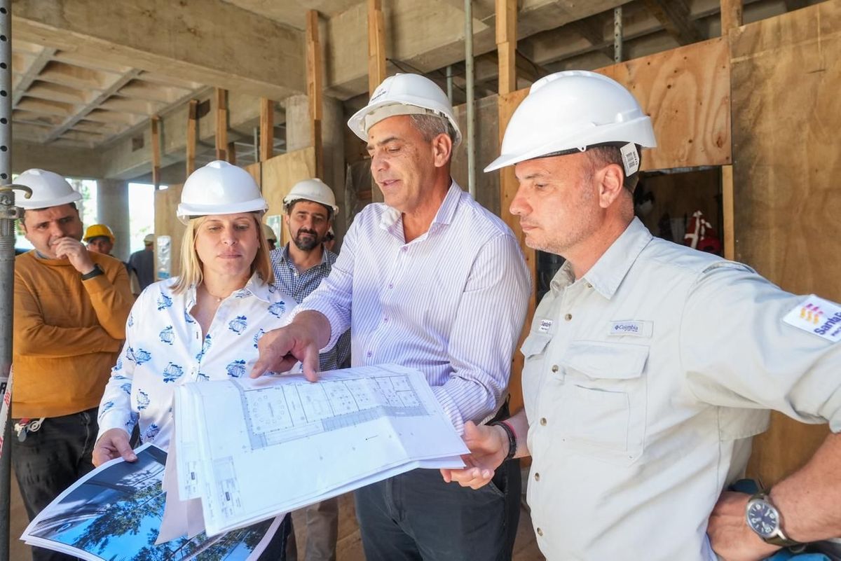 Scaglia recorrió el avance del nuevo edificio del Instituto 8: Es una prioridad para la ciudad de Santa Fe