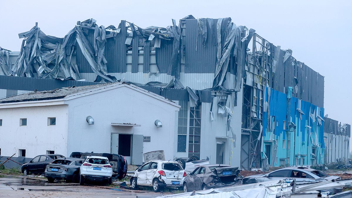Dos tornados en China