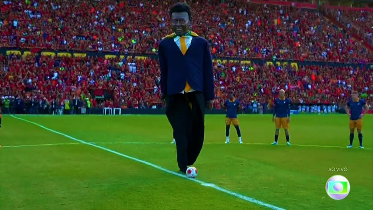 Un homenaje a Pelé generó burlas en redes sociales por el tipo de acto que realizaron para recordar al astro del fútbol brasileño.