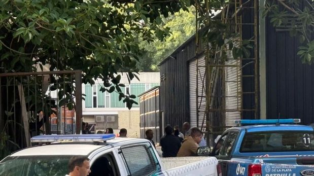 Hallaron muerta a una bebé en una obra de la UNLP.