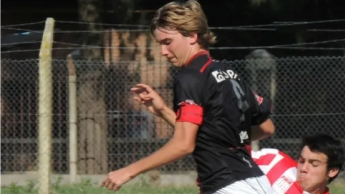Matías Roskopf contó que uno de sus sueños es jugar en Colón. Matías Roskopf contó que uno de sus sueños es jugar en Colón.