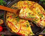 Con esta receta fácil, podrás preparar una frittata perfecta para tu próxima comida. Con esta receta fácil, podrás preparar una frittata perfecta para tu próxima comida.