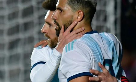 Según Guardiola, el Kun Agüero será compañero de Lionel Messi en el Barcelona. Según Guardiola, el Kun Agüero será compañero de Lionel Messi en el Barcelona.