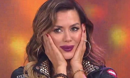 Después de contar que va a ser mamá soltera mediante el método de subrogación de vientre, Karina Jelinek reaccionó a un mensaje de apoyo que recibió de Ángel de Brito sobre su romance. Después de contar que va a ser mamá soltera mediante el método de subrogación de vientre, Karina Jelinek reaccionó a un mensaje de apoyo que recibió de Ángel de Brito sobre su romance.