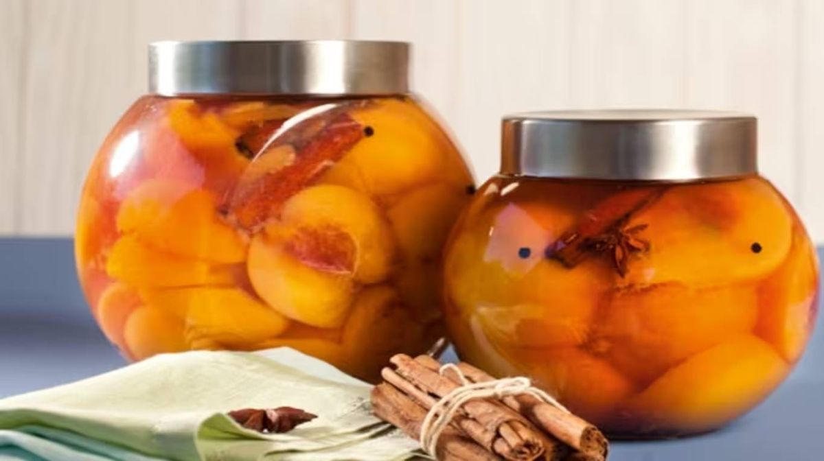 Duraznos con cuatro especias