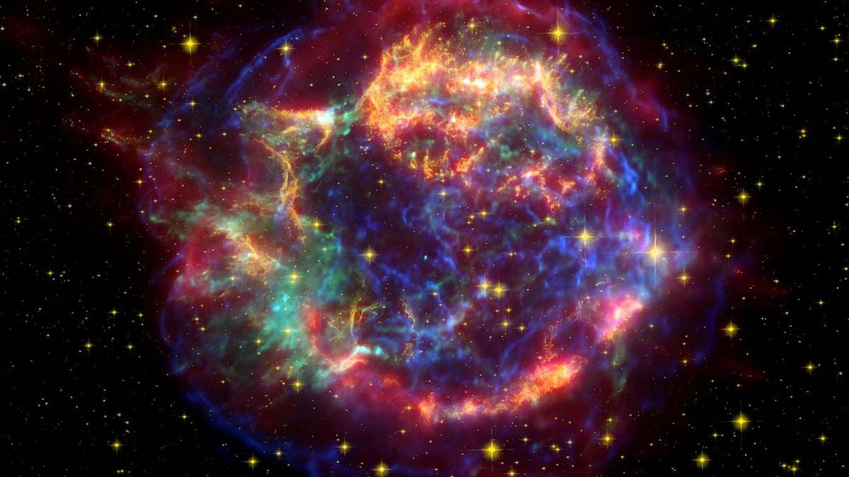 Imagen compuesta de la Supernova Casiopea A.