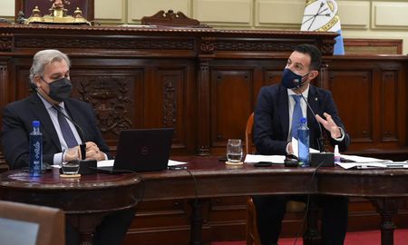 El funcionario hizo un balance positivo del desarrollo del plan de vacunación en la provincia. El funcionario hizo un balance positivo del desarrollo del plan de vacunación en la provincia.
