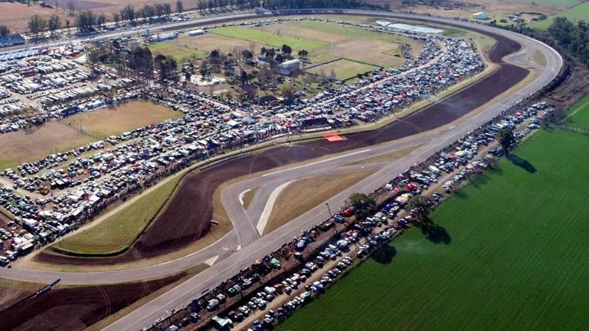 Perotti aseguró inversiones para poner en valor el Autódromo de Rafaela.