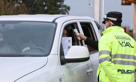 Durante la fase de distanciamiento social, preocupan los controles en los límites provinciales para evitar un nuevo brote de coronavirus. Durante la fase de distanciamiento social, preocupan los controles en los límites provinciales para evitar un nuevo brote de coronavirus.