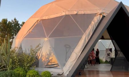 En el domo de Santomás se pueden conocer los detalles de un proyecto que implica construir una serie de condominios con más de 4.000 departamentos. En el domo de Santomás se pueden conocer los detalles de un proyecto que implica construir una serie de condominios con más de 4.000 departamentos.