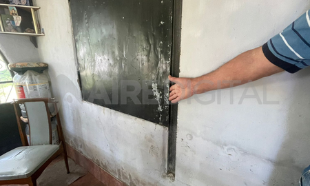 Los delincuentes además de llevarse lo que encuentran a su paso, generan destrozos en las viviendas. Los delincuentes además de llevarse lo que encuentran a su paso, generan destrozos en las viviendas.