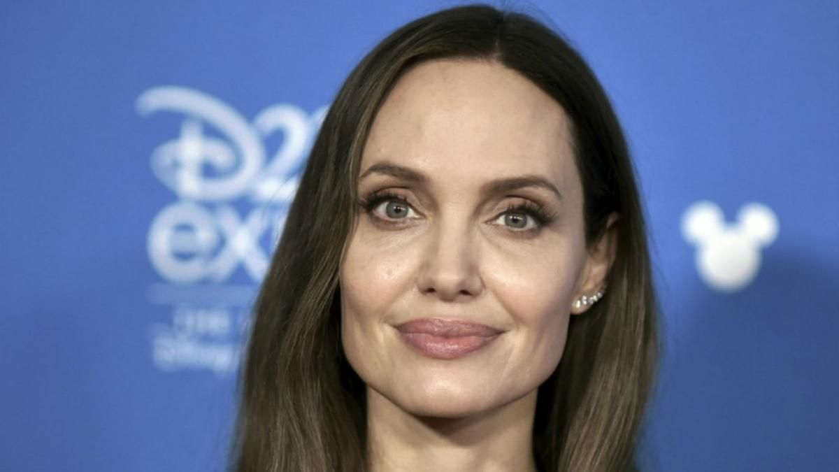 Angelina Jolie reaparece muy descuidada y preocupa a sus fans