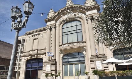 Programación 2023: agenda abierta en el Teatro Municipal y en el Anfiteatro Programación 2023: agenda abierta en el Teatro Municipal y en el Anfiteatro