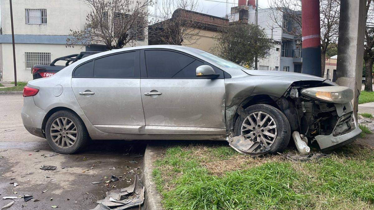 Así quedó el Renault fluence. Así quedó el Renault fluence.
