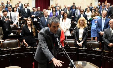 Martín Menem juró como presidente de la Cámara de Diputados. Martín Menem juró como presidente de la Cámara de Diputados.