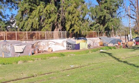 La Red de Vecinales de la Ciudad de Santa Fe expresó su extrema preocupación por el aumento de asentamientos ilegales. La Red de Vecinales de la Ciudad de Santa Fe expresó su extrema preocupación por el aumento de asentamientos ilegales.