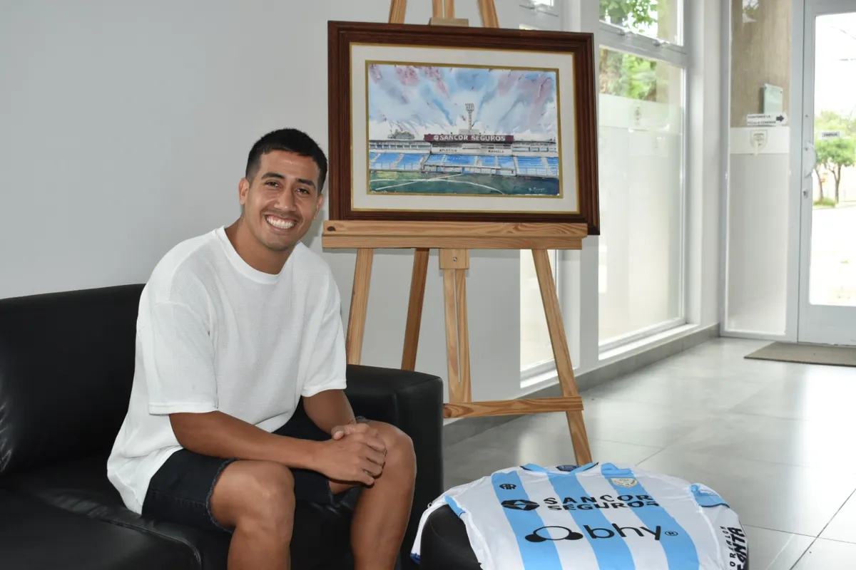 Franco Nicolás Quiroz, nuevo jugador de Atlético Rafaela. Franco Nicolás Quiroz, nuevo jugador de Atlético Rafaela.