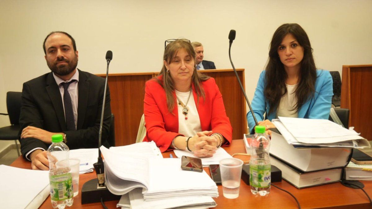 Los fiscales Spinosa y Gerbaldo en la audiencia en donde imputaron al menor.&nbsp;