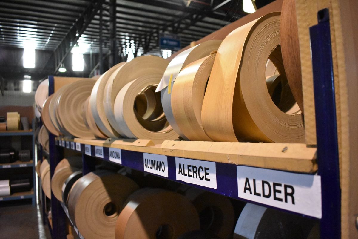 El objetivo de la Semana del Mueble es promover y revalorizar el mueble de fabricación nacional, ofreciendo promociones y descuentos. El objetivo de la Semana del Mueble es promover y revalorizar el mueble de fabricación nacional, ofreciendo promociones y descuentos.