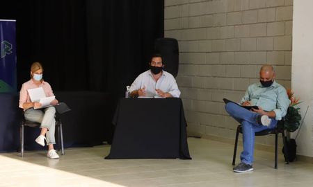 El intendente Enrique Vallejos anunció las nuevas medidas sanitarias en Reconquista. El intendente Enrique Vallejos anunció las nuevas medidas sanitarias en Reconquista.