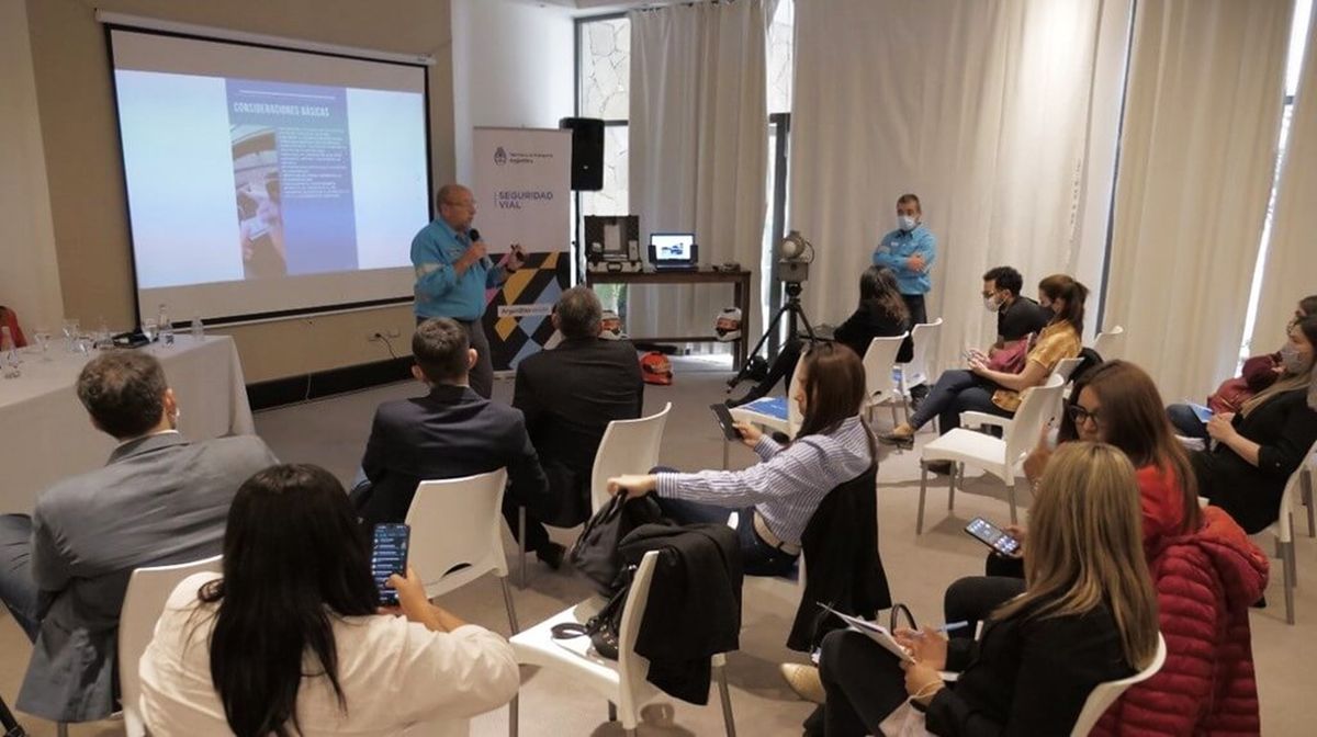 En la conferencia se analizará el rol de los medios en la prevención de los siniestros viales.