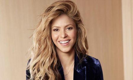 shakira se quita el maquillaje y deja ver su rostro al natural shakira se quita el maquillaje y deja ver su rostro al natural