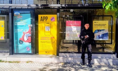 Un confuso episodio ocurrió en un local de Rosario, donde se desplegó un amplio operativo policial. Un confuso episodio ocurrió en un local de Rosario, donde se desplegó un amplio operativo policial.