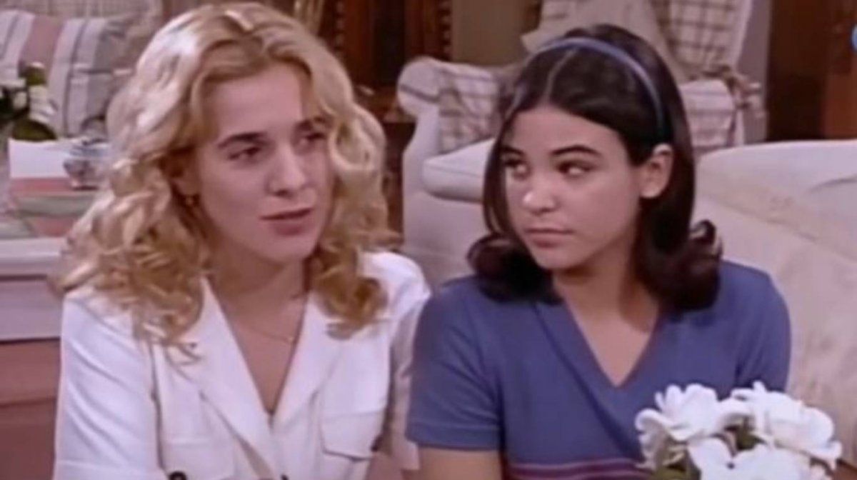 Viviana Puerta junto a Agustina Cherri en "Chiquititas".