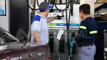Llenar el tanque quedó atrás: la venta de combustibles bajó hasta un 12% en Santa Fe
