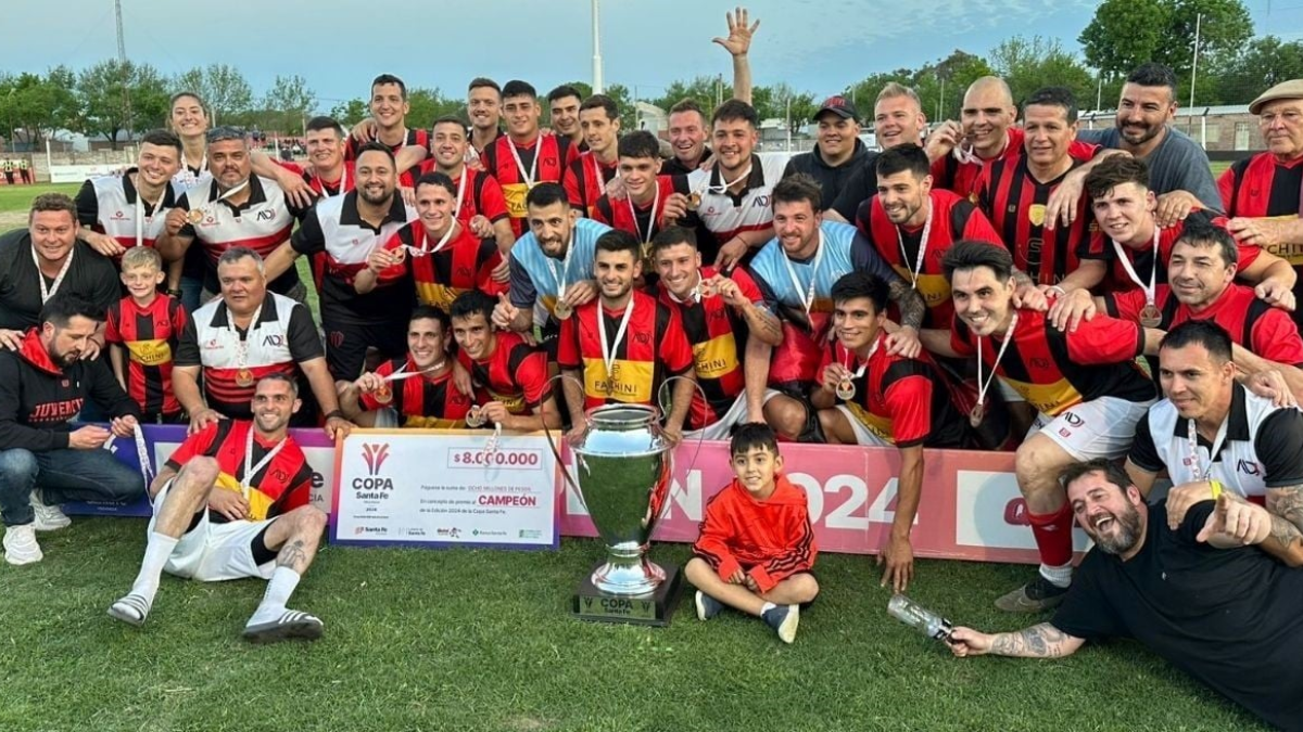 Juventud de Esperanza le ganó a Juventud de Venado Tuerto y se coronó campeón de la Copa Santa Fe. Foto: Seven Audiovisual