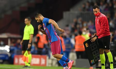 Sergio Kun Agüero anunciará este miércoles que se retira como futbolista profesional. Barcelona convocó a una conferencia de prensa en el Camp Nou. Sergio Kun Agüero anunciará este miércoles que se retira como futbolista profesional. Barcelona convocó a una conferencia de prensa en el Camp Nou.