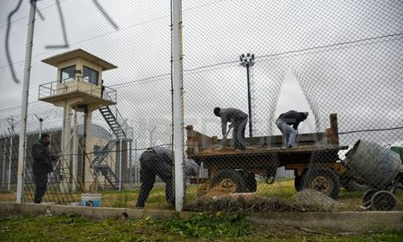 El 27 de junio de 2021 se fugaron de la cárcel de Piñero ocho presos pertenecientes al pabellón 14, luego de un ataque armado y preparado desde el exterior en el que participaron civiles y uno de ellos falleció. El 27 de junio de 2021 se fugaron de la cárcel de Piñero ocho presos pertenecientes al pabellón 14, luego de un ataque armado y preparado desde el exterior en el que participaron civiles y uno de ellos falleció.