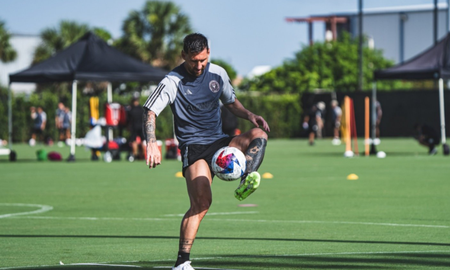 El rosarino se entrenó por primera vez a la par de sus compañeros tras su lesión El rosarino se entrenó por primera vez a la par de sus compañeros tras su lesión