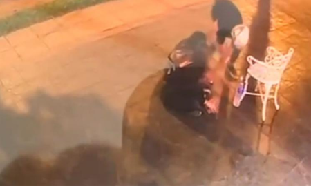Grababan un video para TikTok en la calle y les robaron los celulares Grababan un video para TikTok en la calle y les robaron los celulares