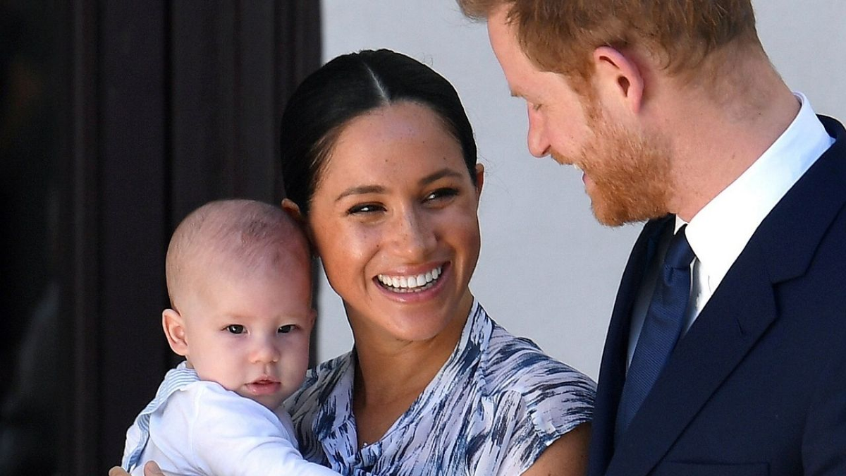 Dos hombres agredieron verbalmente a Archie, el hijo de Meghan Markle y el príncipe Harry