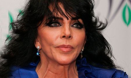 Verónica Castro se mostró a cara lavada e impactó a todos. Verónica Castro se mostró a cara lavada e impactó a todos.