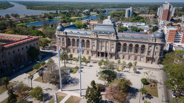 Aire de Santa Fe | Aerea Plaza de mayo y casa de gobierno_DJI_0468_MTH.jpg