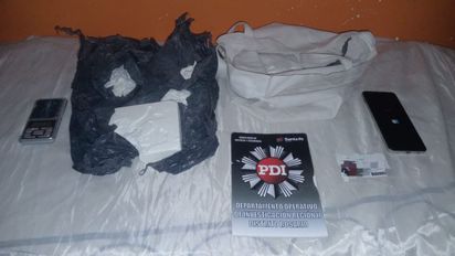 Rosario: la Policía de Santa Fe desarticuló un punto ligado a extorsiones y secuestró más de 600 gramos de cocaína de alta pureza