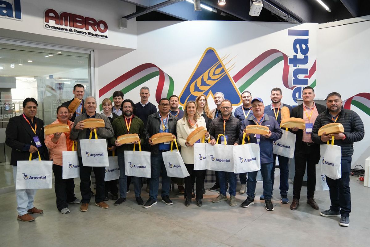 Compradores extranjeros recorrieron empresas de la provincia de Santa Fe. Compradores extranjeros recorrieron empresas de la provincia de Santa Fe.
