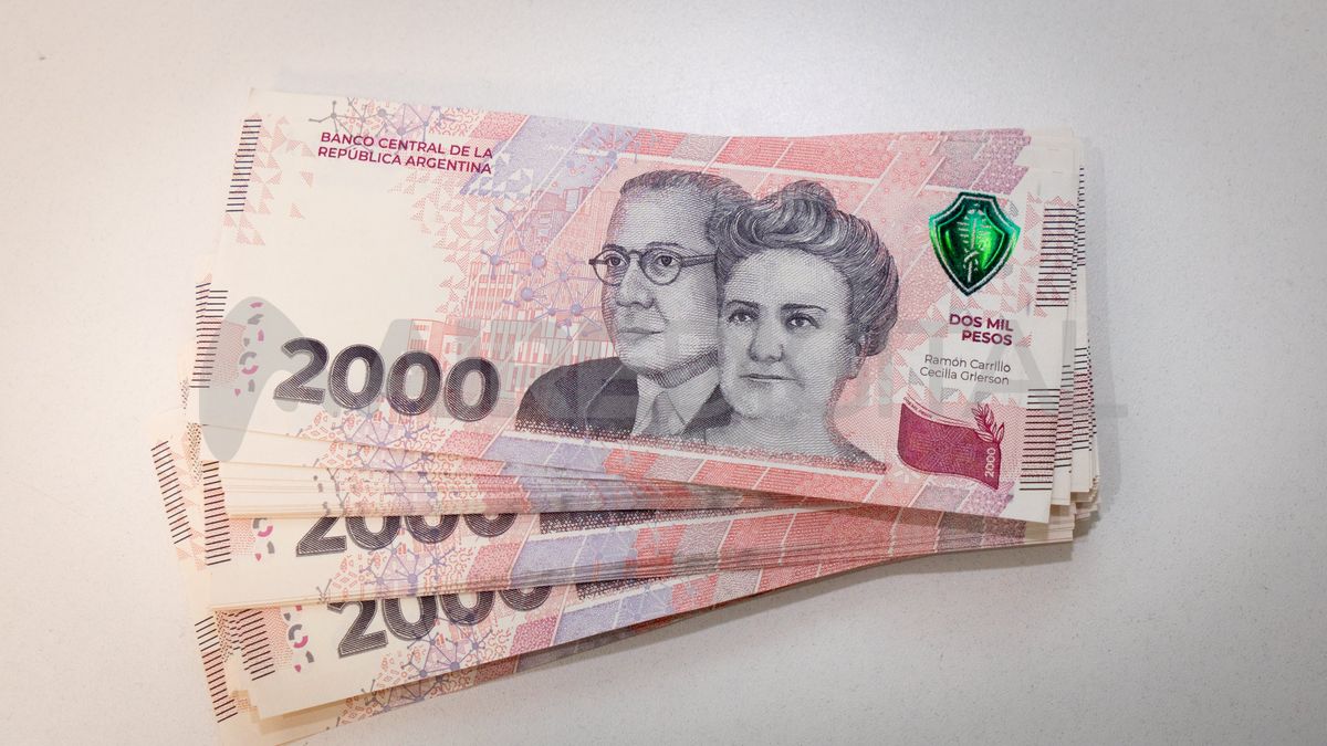 Billete de $2.000:cómo reconocer si es original o falso.