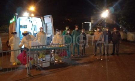 Los hisopados fueron realizados por el personal del Hospital San José de Paso de los Libres. Los hisopados fueron realizados por el personal del Hospital San José de Paso de los Libres.