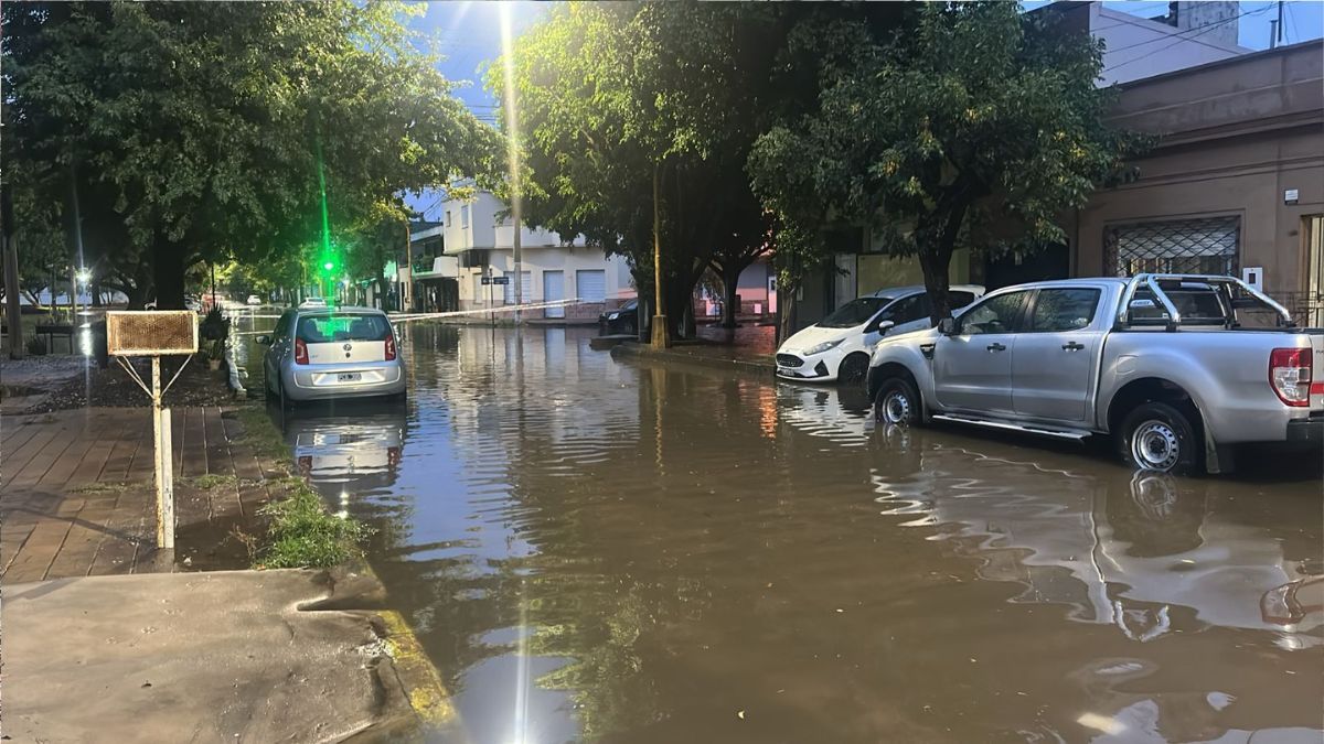 Se espera un mejoramiento temporario para la tarde del sábado, pero la inestabilidad continuará en Santa Fe y la región. 