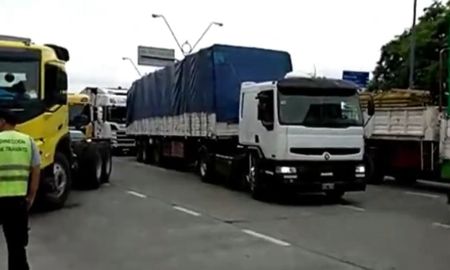 La situación sobre avenida 27 de Febrero fue caótica. La situación sobre avenida 27 de Febrero fue caótica.