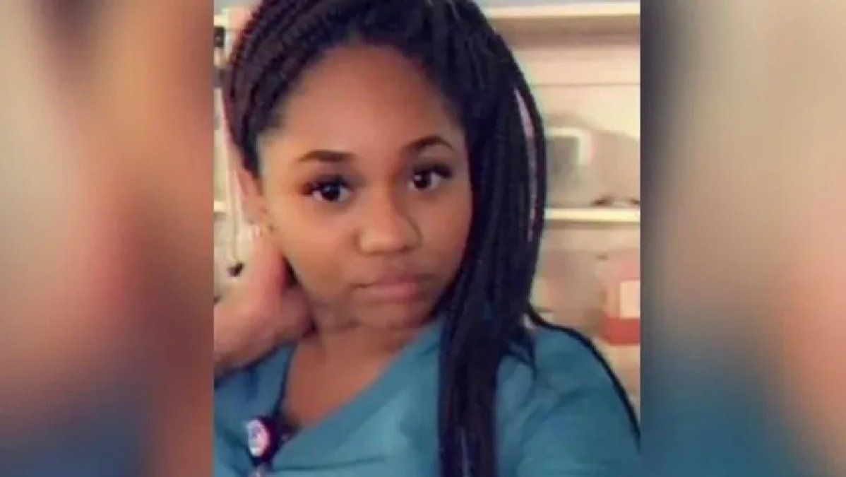 Enfermera se burló en las redes sociales de una bebé con una anomalía congénita