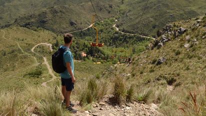 Ni Patagonia ni Misiones: escapada a un mirador natural que no podés perderte en Córdoba