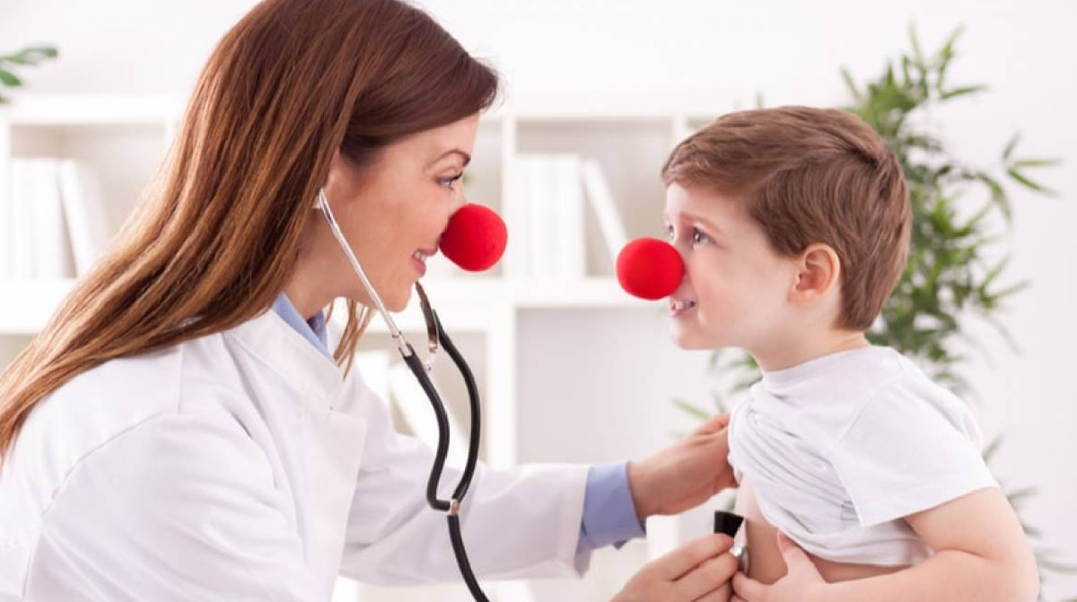 Esta especialidad m&eacute;dica abarca cinco etapas o periodos en el desarrollo de los nenes y nenas.