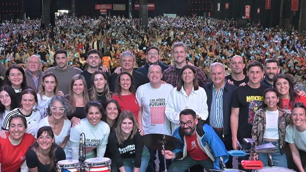 “Santa Fe es trabajo, producción, campo e industria. Es salud, educación, ciencia y universidad. Es solidaridad y esfuerzo colectivo. No nos van a encontrar nunca junto a los que desprecian estos valores”, señalaron desde la cúpula del Partido Socialista.