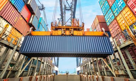 Las importaciones para inversiones productivas cayeron un 7,8% interanual en el primer trimestre de 2026. Las importaciones para inversiones productivas cayeron un 7,8% interanual en el primer trimestre de 2026.